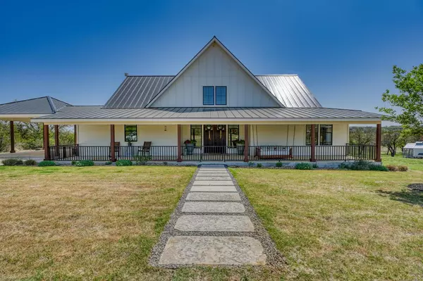 452 Sandy Cemetery Rd., Johnson City, TX 78636