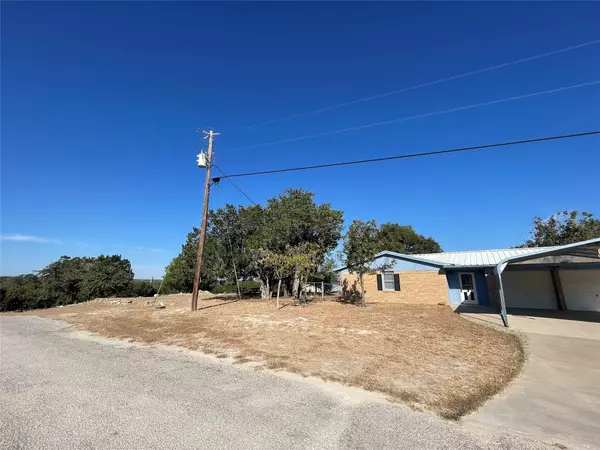 Lampasas, TX 76550,352 County Road 4315