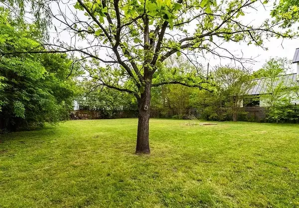 Austin, TX 78731,4902 Valley Oak DR