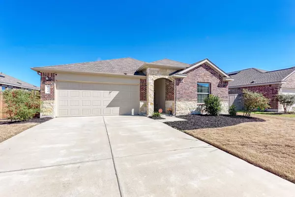 814 Kates WAY, Hutto, TX 78634
