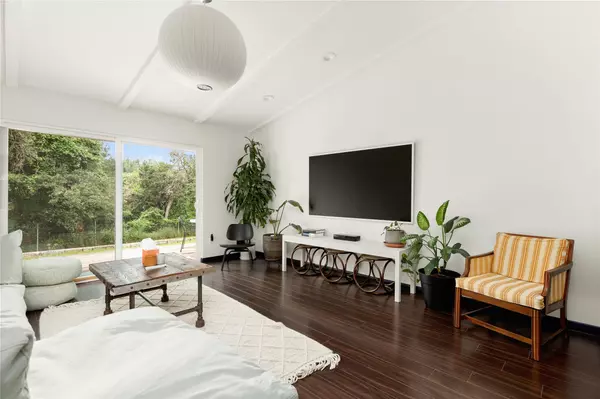 Austin, TX 78745,705 Battle Bend BLVD