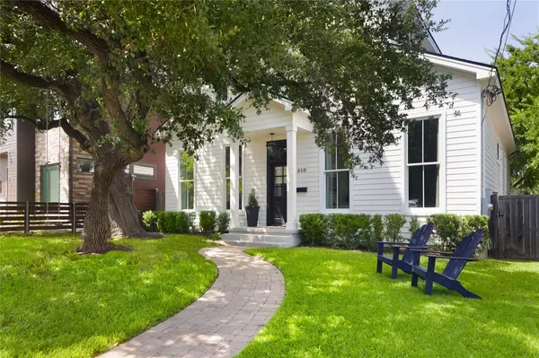 810 W Live Oak ST,  Austin,  TX 78704