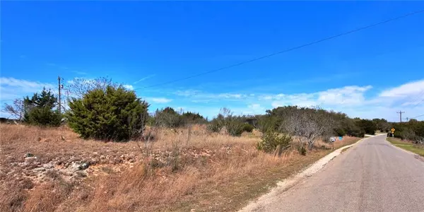 606 Alamo RD, Fredericksburg, TX 78624