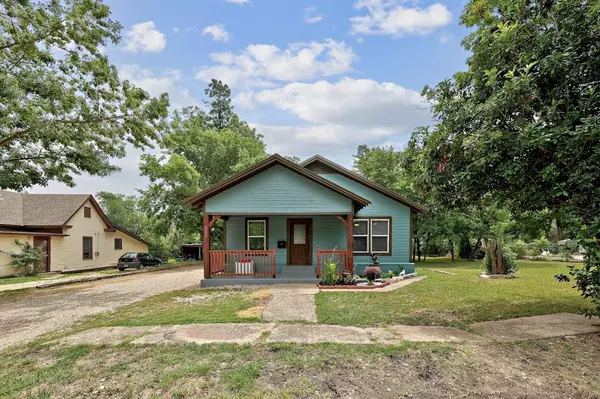 215 S 24th ST,  Temple,  TX 76501