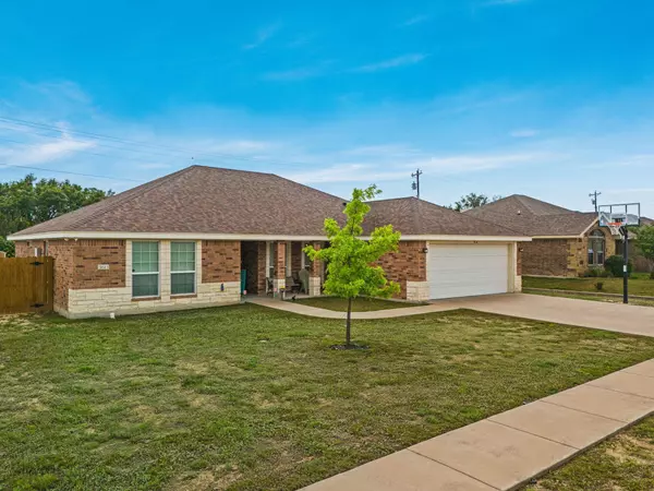 3613 Settlement RD, Copperas Cove, TX 76522