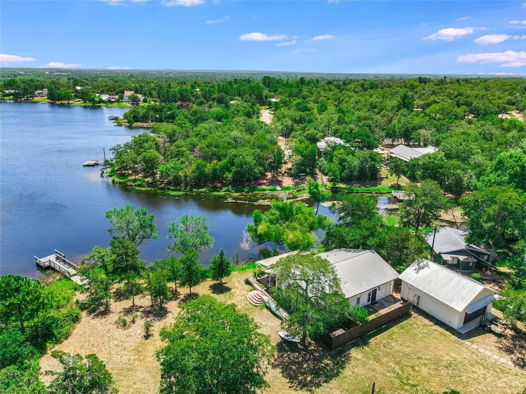 Smithville, TX 78957,114 Caddo