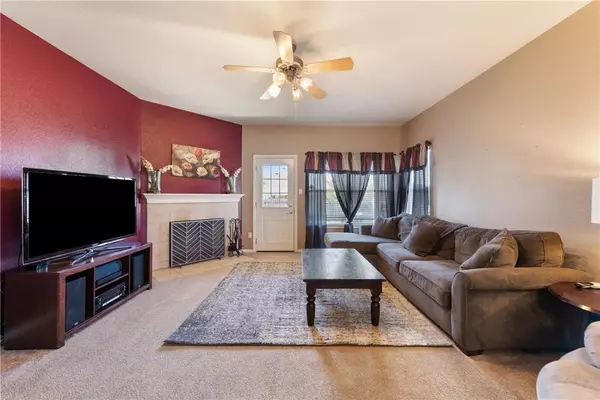 Hutto, TX 78634,211 Almquist ST