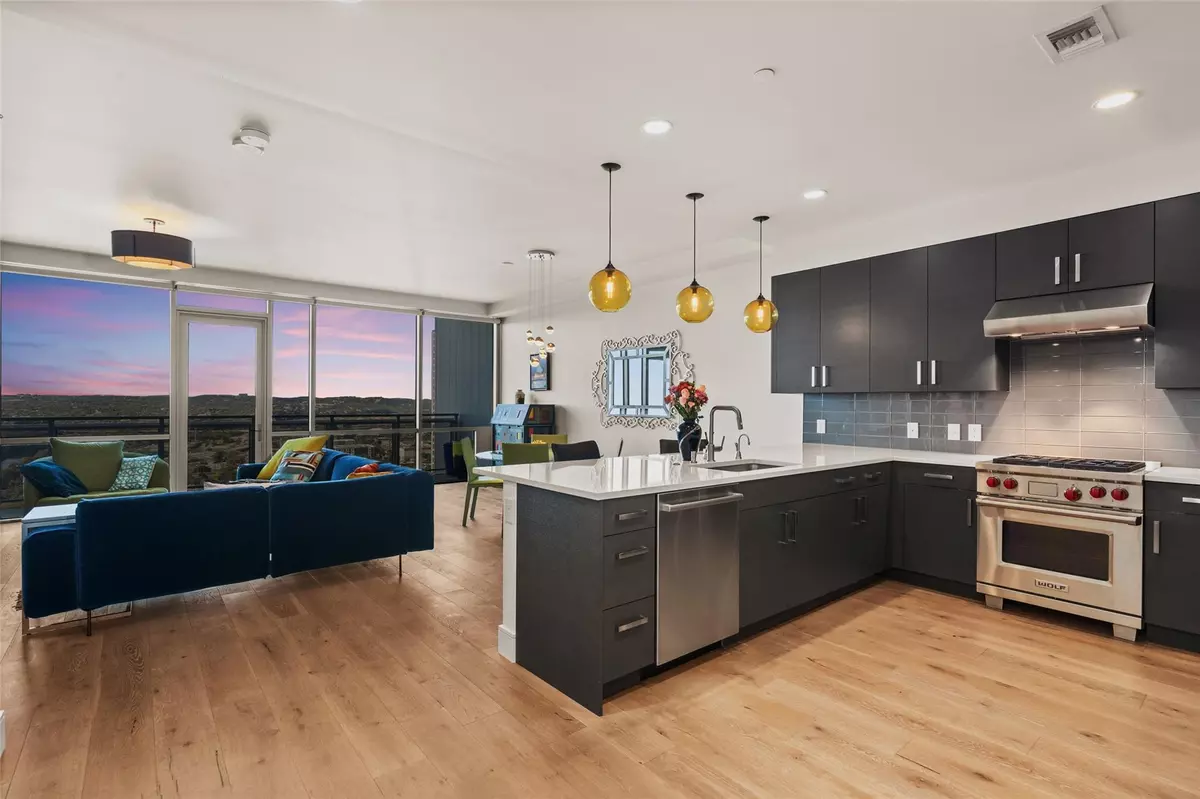 Austin, TX 78701,222 West Ave #2806