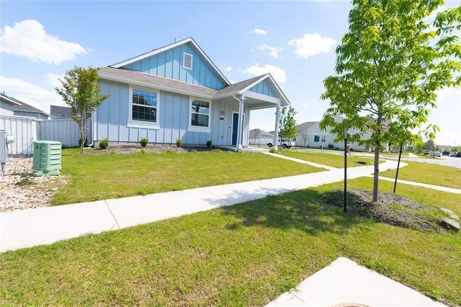 300 Fabion ST, Kyle, TX 78640