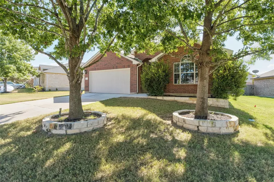 304 Cockrill ST, Hutto, TX 78634