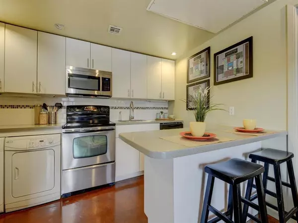 Austin, TX 78705,2408 Leon ST #210
