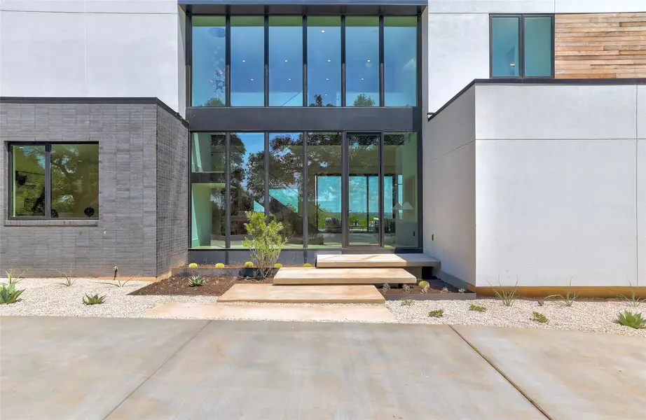 2404 Camino Alto RD, Austin, TX 78746