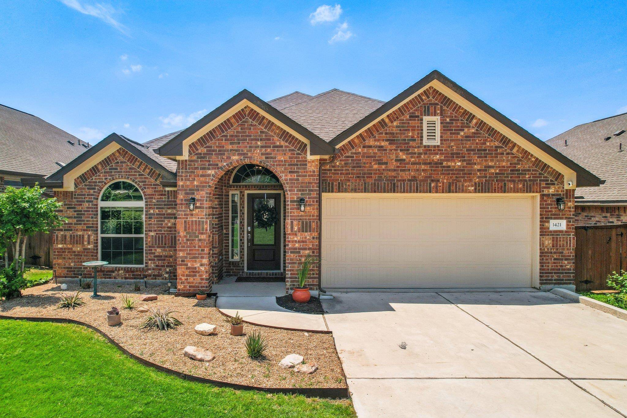 1421 Morning View RD,  Georgetown,  TX 78628