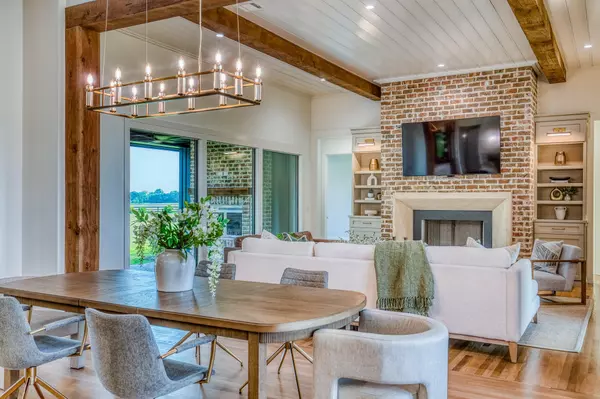 Round Top, TX 78954,104 Hartfield Hill LN