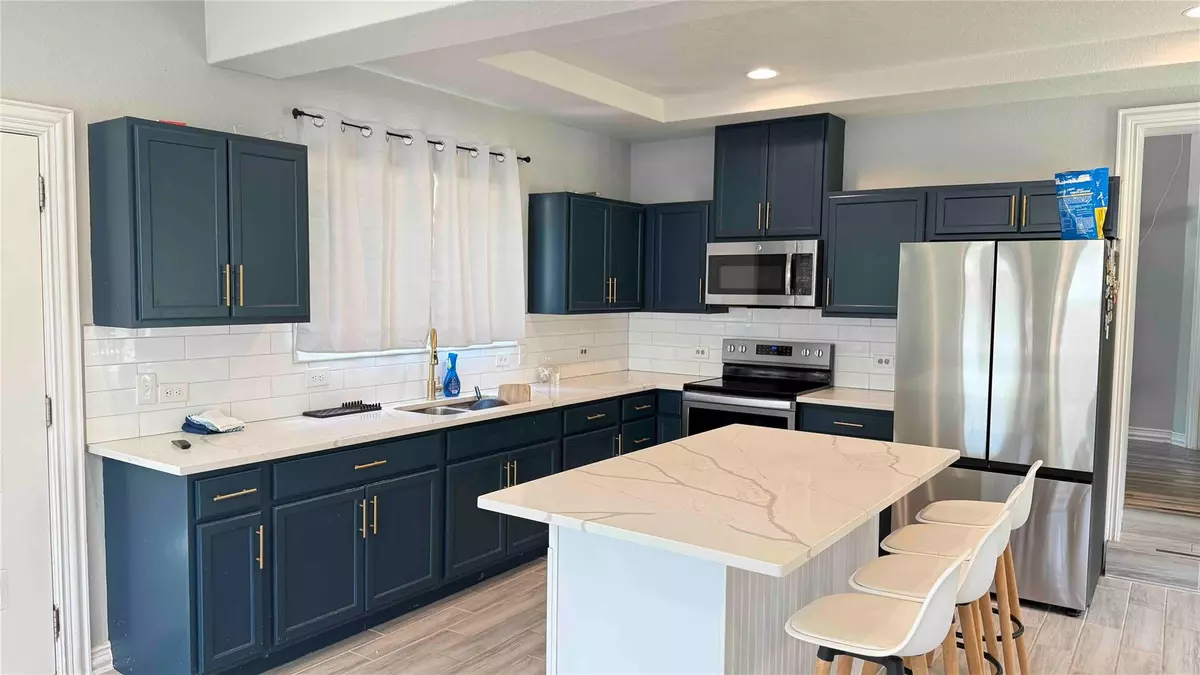 Elgin, TX 78621,118 Camino De Agua