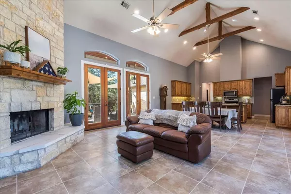 Dripping Springs, TX 78620,31887 Mirela Ann LN