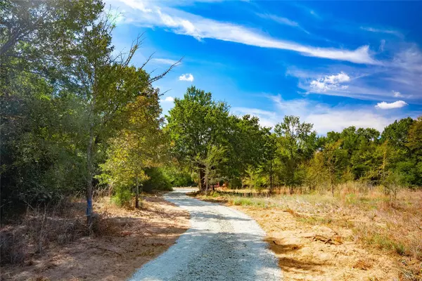 Hearne, TX 77859,5123 N State Hwy