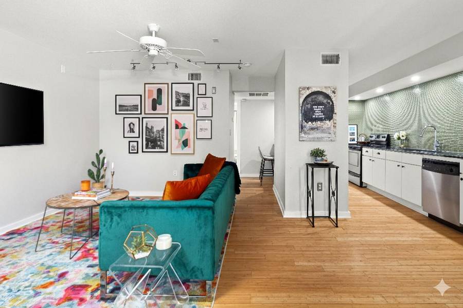 2200 Dickson DR #108, Austin, TX 78704