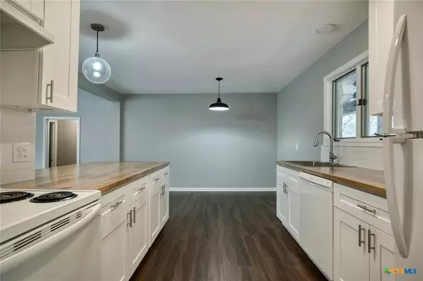 Lockhart, TX 78644,1529 N Colorado ST N