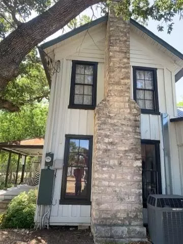 Dripping Springs, TX 78620,2201 W 290 HWY #B