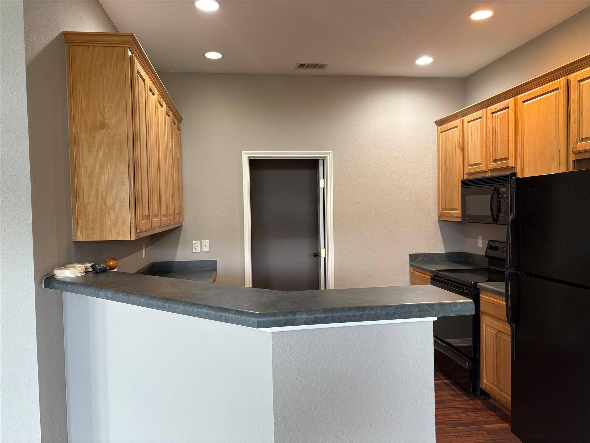 Lago Vista, TX 78645,3307 N MacArthur Ave #B