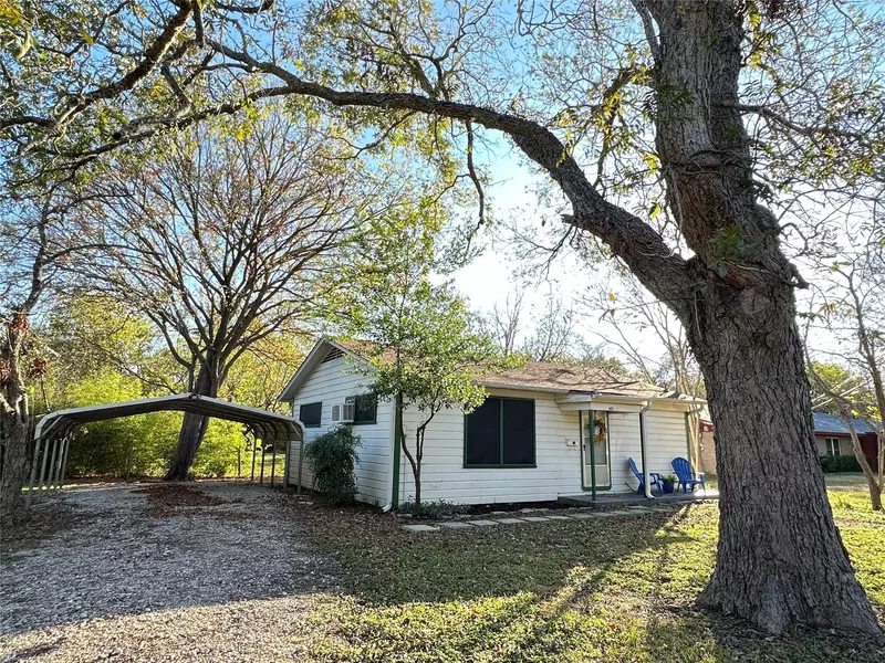 601 Elm ST, Bastrop, TX 78602