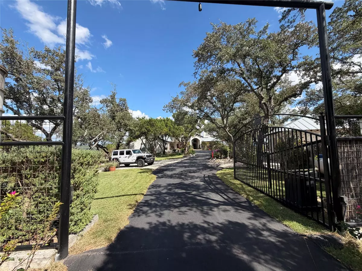 Canyon Lake, TX 78133,2755 Skyline DR