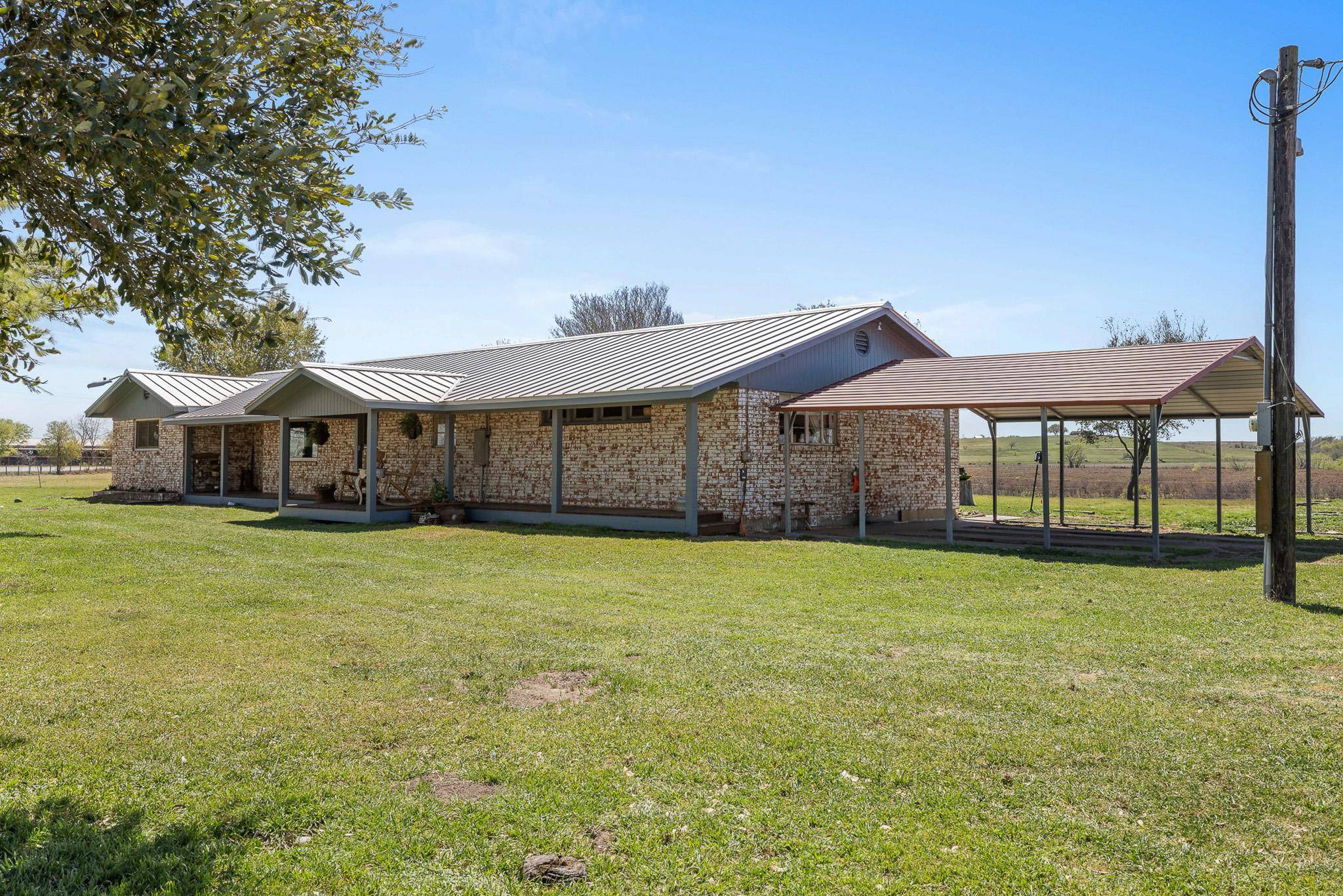 La Grange, TX 78945,8646 Fm 155