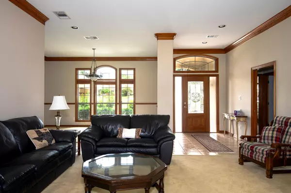 Meadowlakes, TX 78654,401 Olympia Fields ST