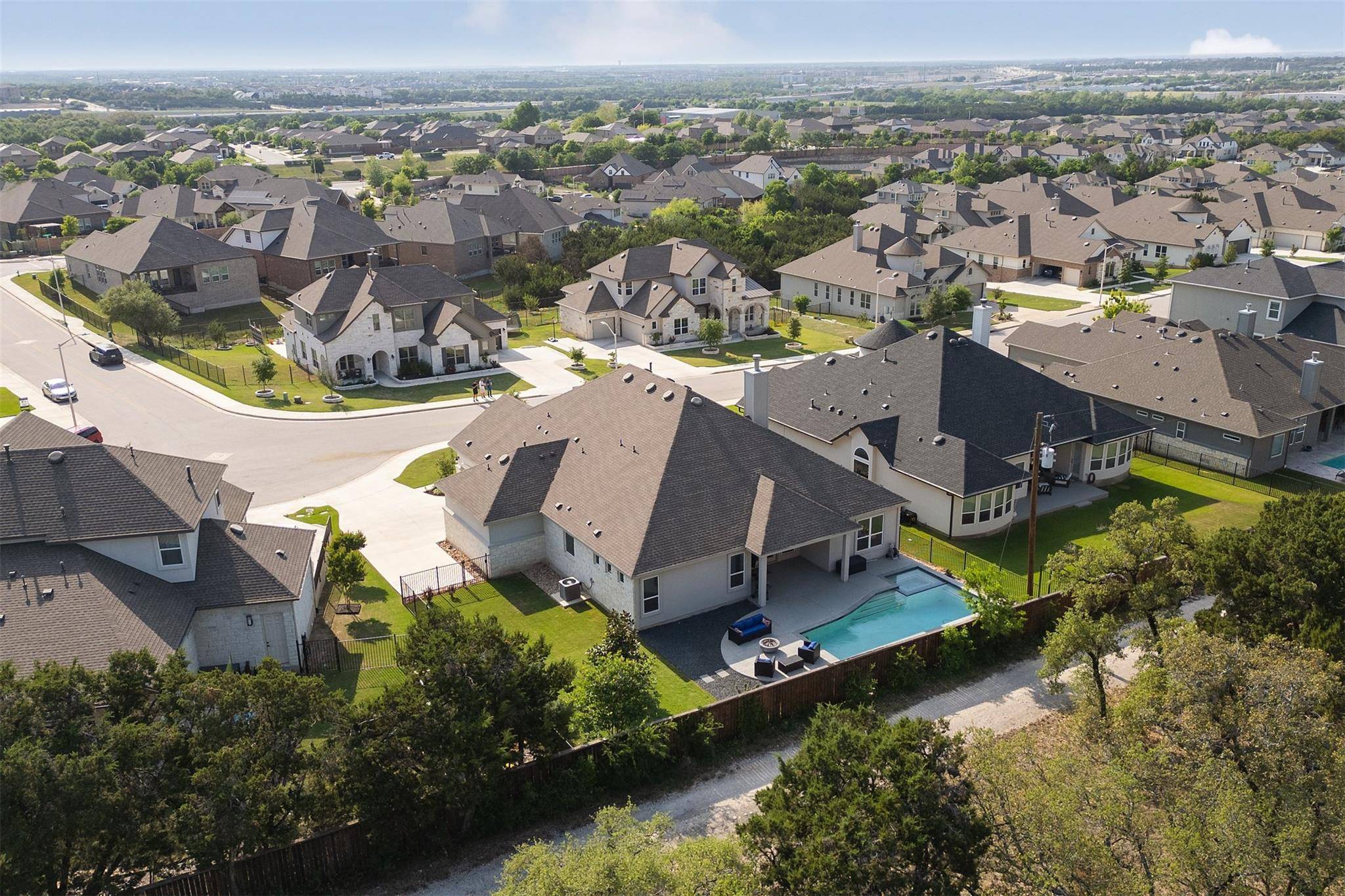 1012 Almeria BND, Leander, TX 78641