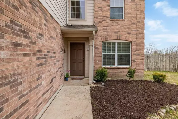 311 Sylvan ST, Hutto, TX 78634