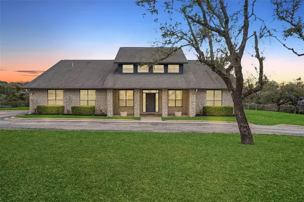 9921 Baxter LN, Austin, TX 78736