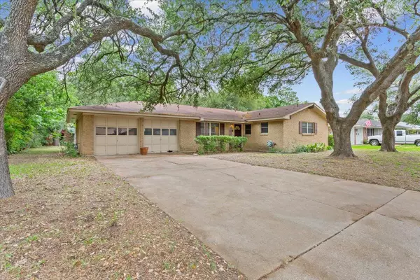 Temple, TX 76502,4412 Briar Cliff RD
