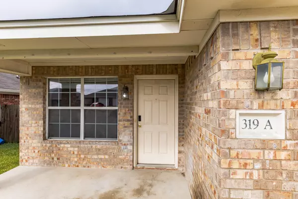 Nolanville, TX 76559,319 Cedar Ridge DR #A