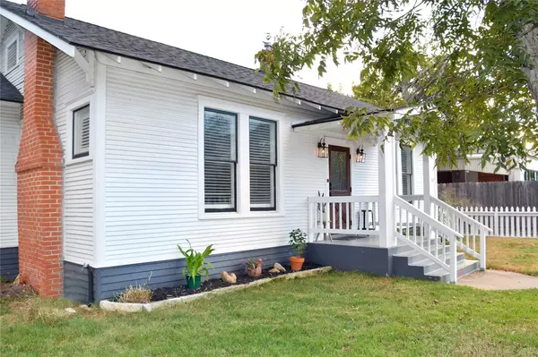 Columbus, TX 78934,623 Walnut ST