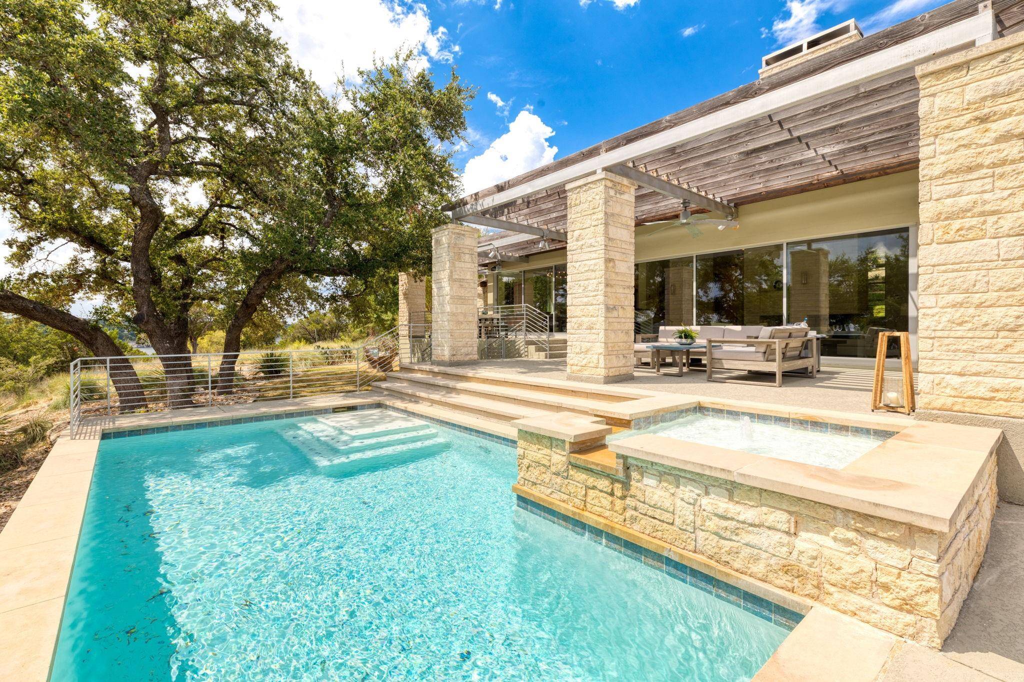 Lago Vista, TX 78645,1417 Osprey Ridge LOOP
