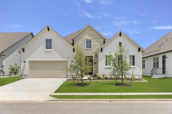 512 Hallwood DR, Liberty Hill, TX 78642