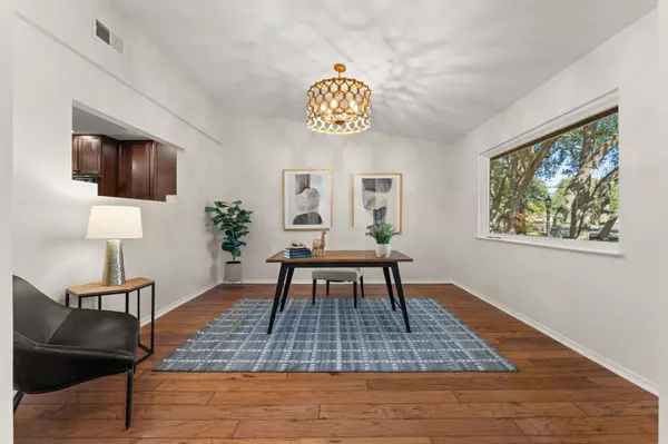 Austin, TX 78750,9109 Balcones Club DR