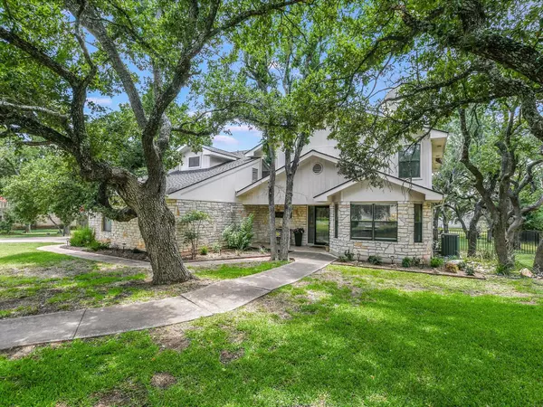 3102 Live Oak ST, Round Rock, TX 78681