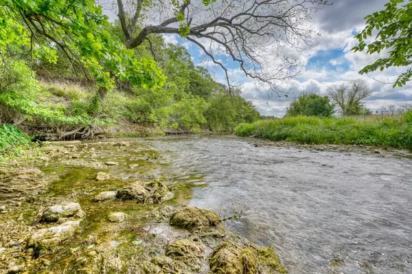 Lampasas, TX 76550,5124 Fm 1715