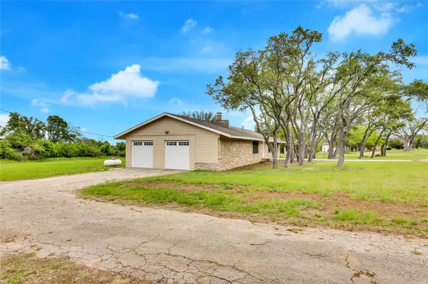Dripping Springs, TX 78620,101 Retha DR