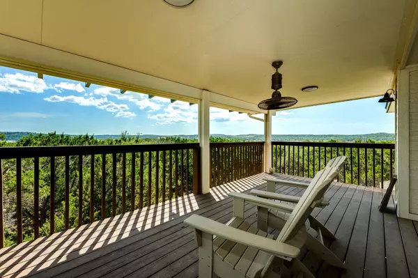 Lago Vista, TX 78645,704 Deckhouse DR