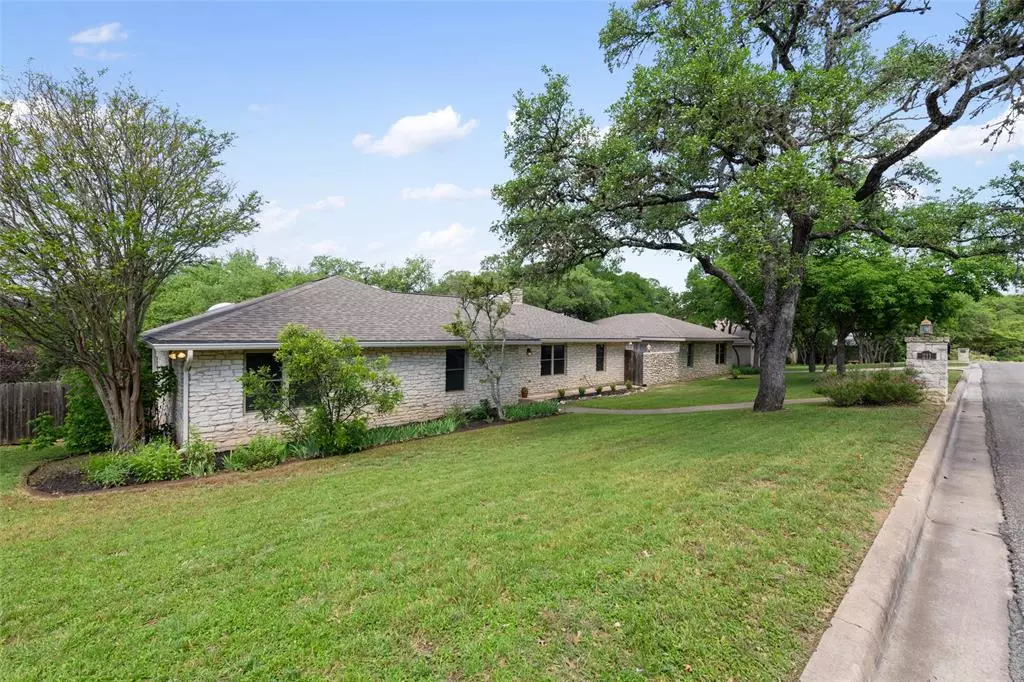 San Marcos, TX 78666,211 W Sierra CIR