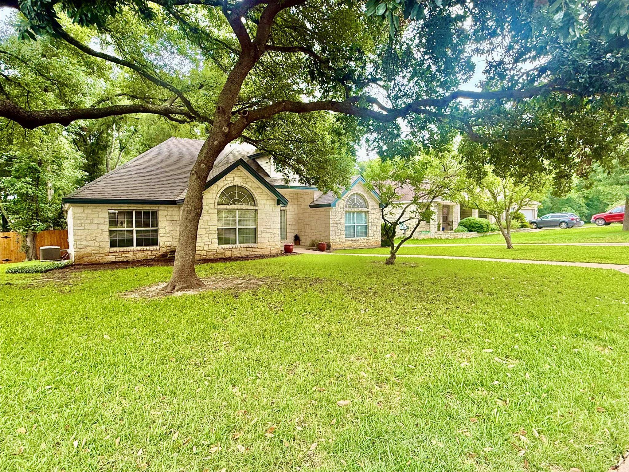 Elgin, TX 78621,1127 Robin RD