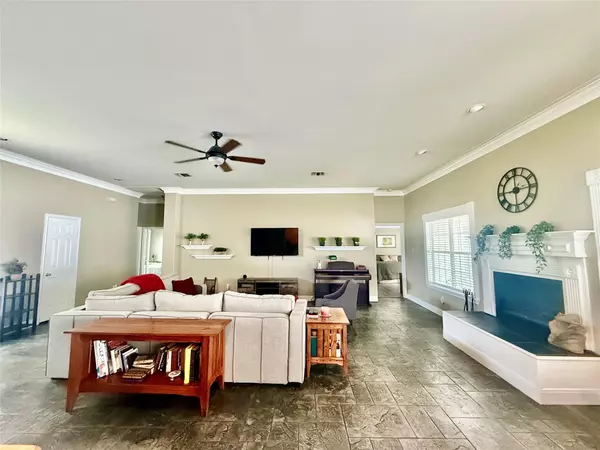 Elgin, TX 78621,1127 Robin RD