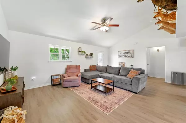 Granger, TX 76530,780 County Road 389