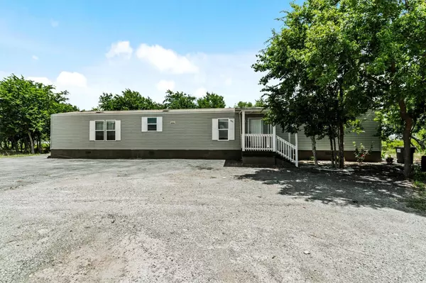 205 Arrowhead CV, Kyle, TX 78640