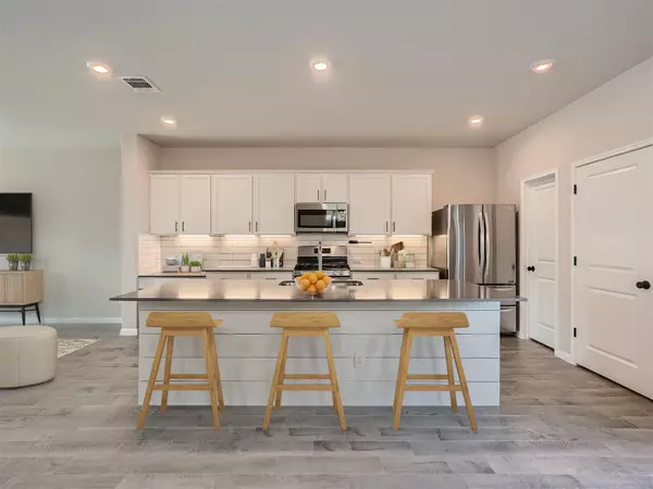 8801 Whitter DR #B, Austin, TX 78747
