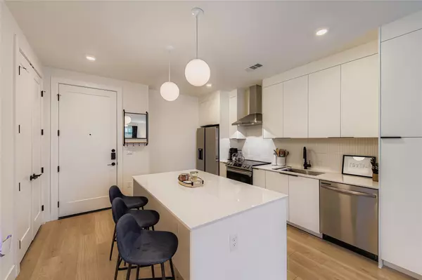 Austin, TX 78723,1701 Simond Ave #513