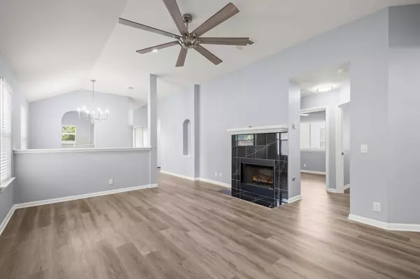 Manor, TX 78653,14303 Cummins WAY